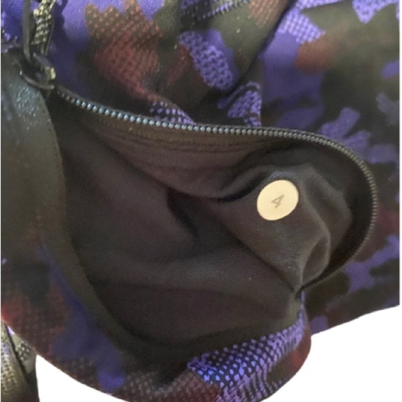 Lululemon Purple Camo Leggings EUC - Picture 4 of 10